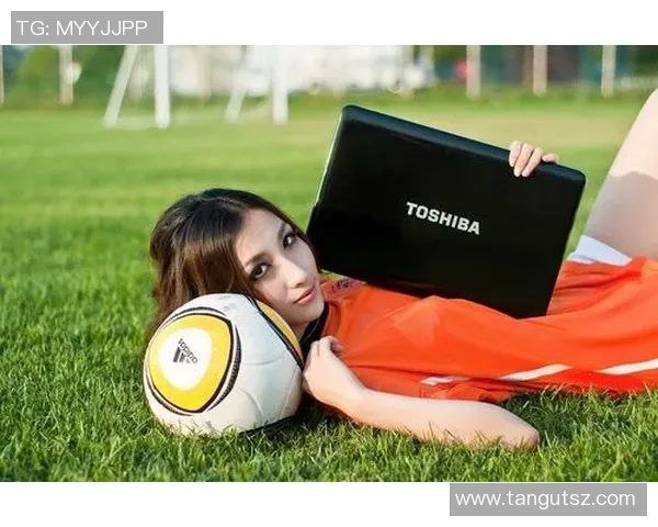 文案足球明星与足球宝贝的魅力碰撞展现精彩瞬间与激情时刻